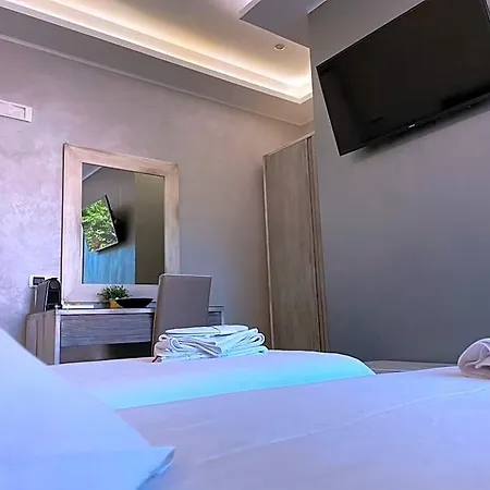 Il Duomo Oda ve Kahvaltı 4*