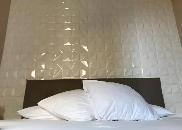 Il Duomo 4* ג'ויה טאורו